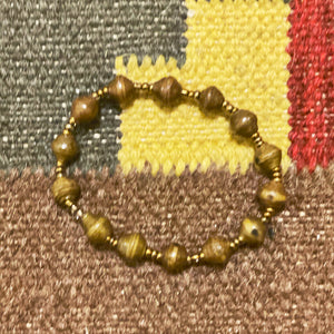 Solid single paper bead bracelet