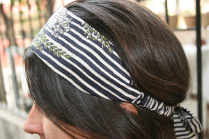 Black Sari Flat-Tie Headband